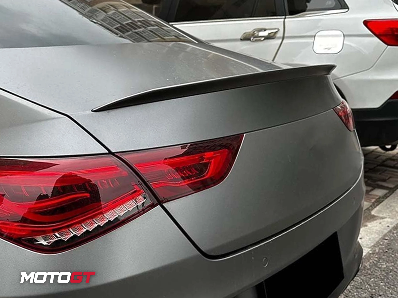 CLA CLASS REAR SPOILER